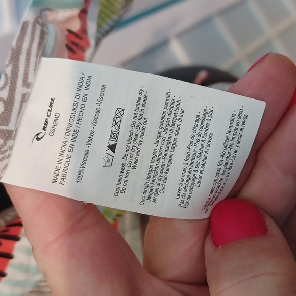 NEW! Ripcurl summer/Beach/Resort top 5472 - Picture 6 of 8